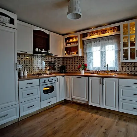Holiday home Marijana Zmijavci